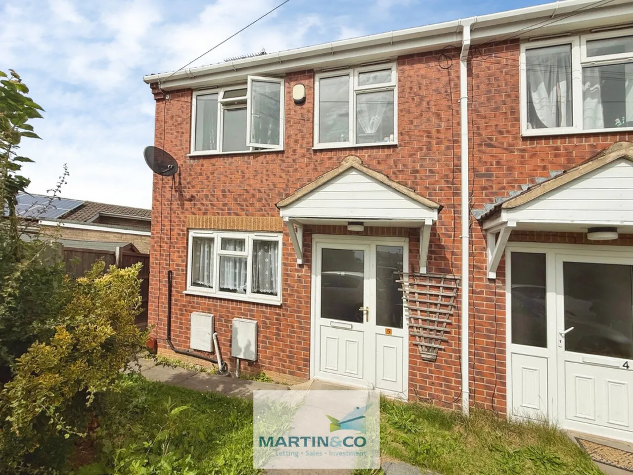 2 bed house for sale — Glaisdale Court, Laughton Common