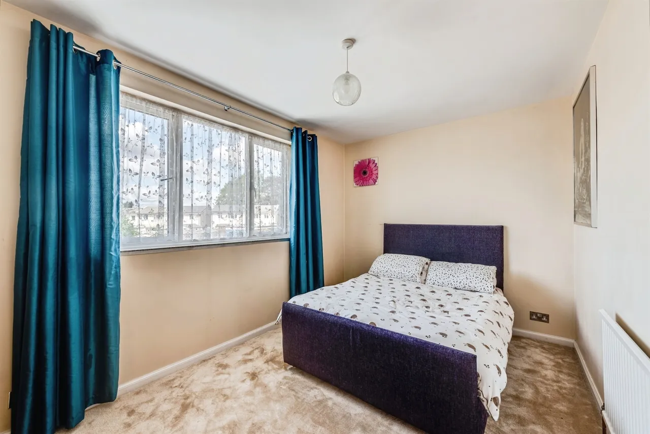 Pound Lane, Swindon, SN2, photo 6