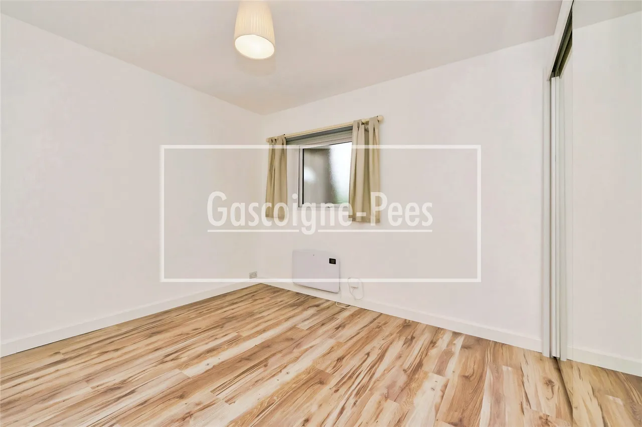 Hook Road, Surbiton, KT6, photo 5