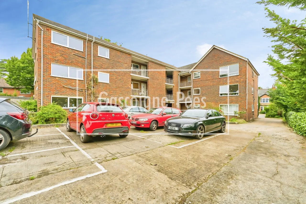 Hook Road, Surbiton, KT6, photo 10