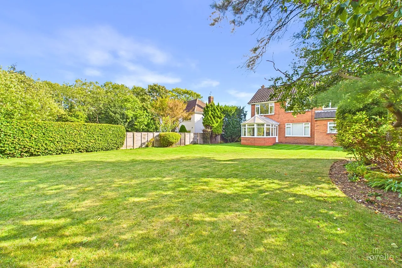 Ferriby Road, Barton-upon-Humber, DN18, photo 42