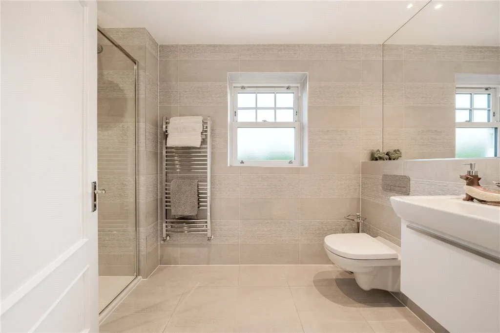 Plaistow Lane, BR1, photo 25