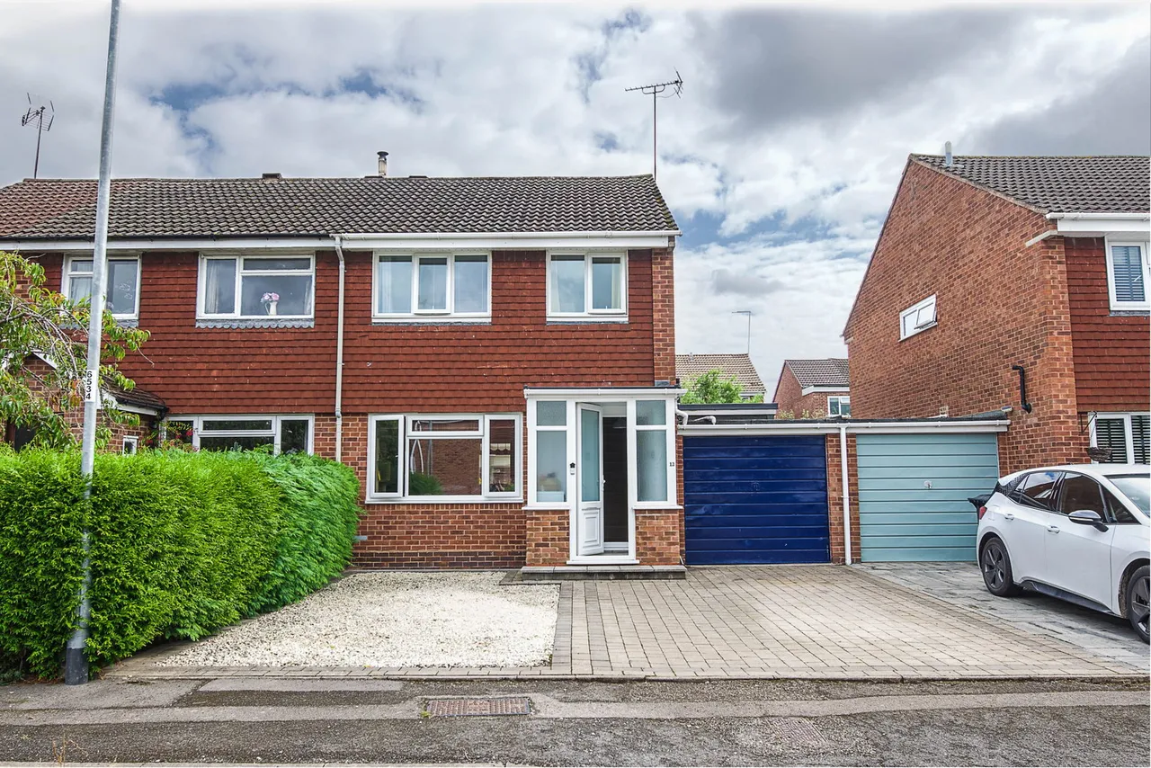 3 bed house for sale — Prestbury Close, Redditch, B98 0QL
