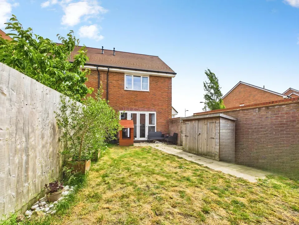 Stillwell Way, Faygate, photo 10