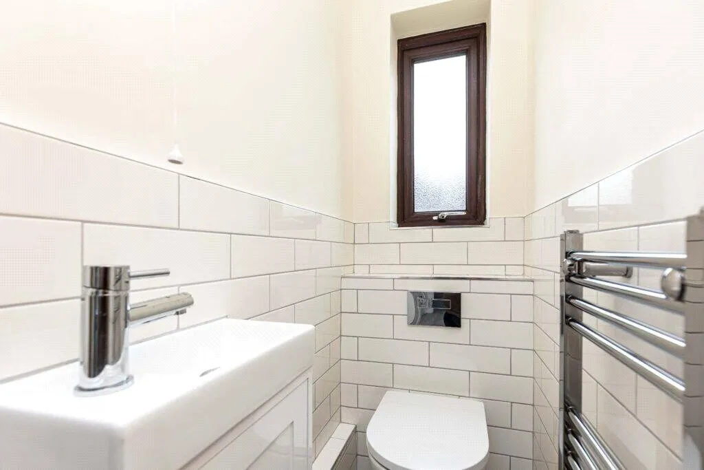 Columbia Road, Ensbury Park, BH10, photo 17
