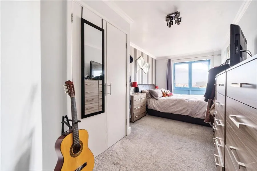Sturlas Way, Waltham Cross, EN8, photo 5