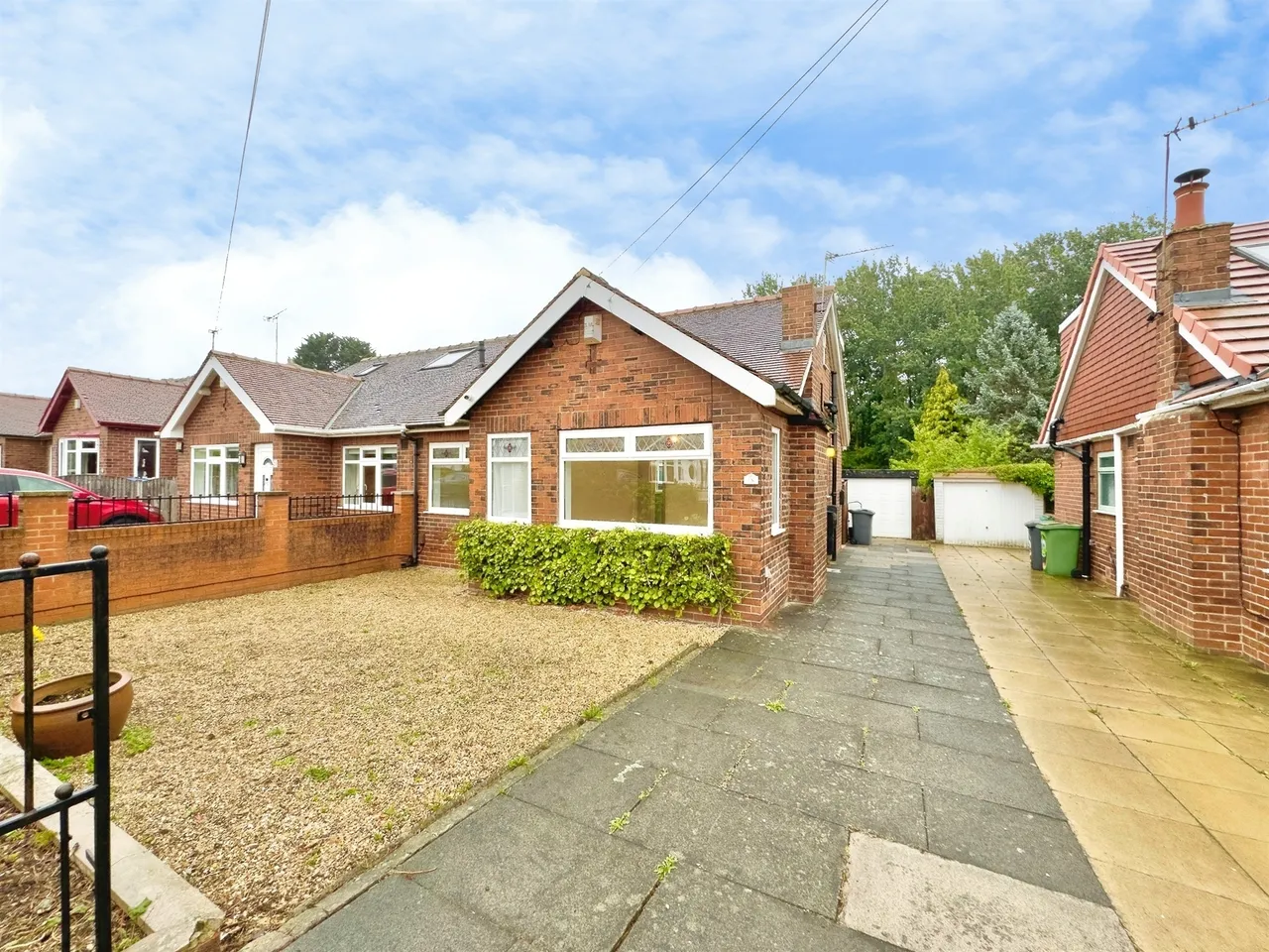 4 bed house for sale — Kelmscott Garth, Leeds