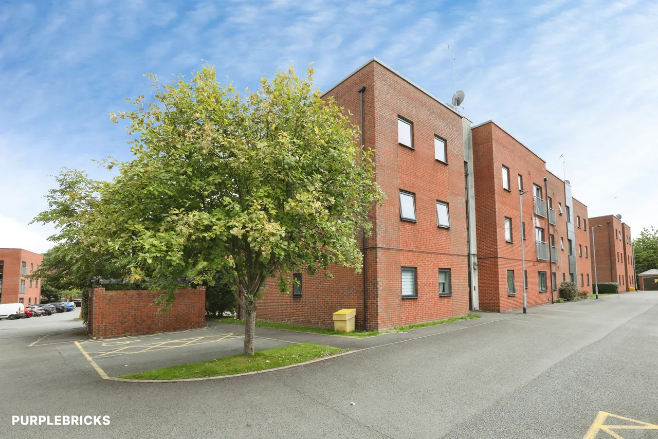 1 bed flat for sale, Penstock Drive, Stoke-On-Trent, ST4