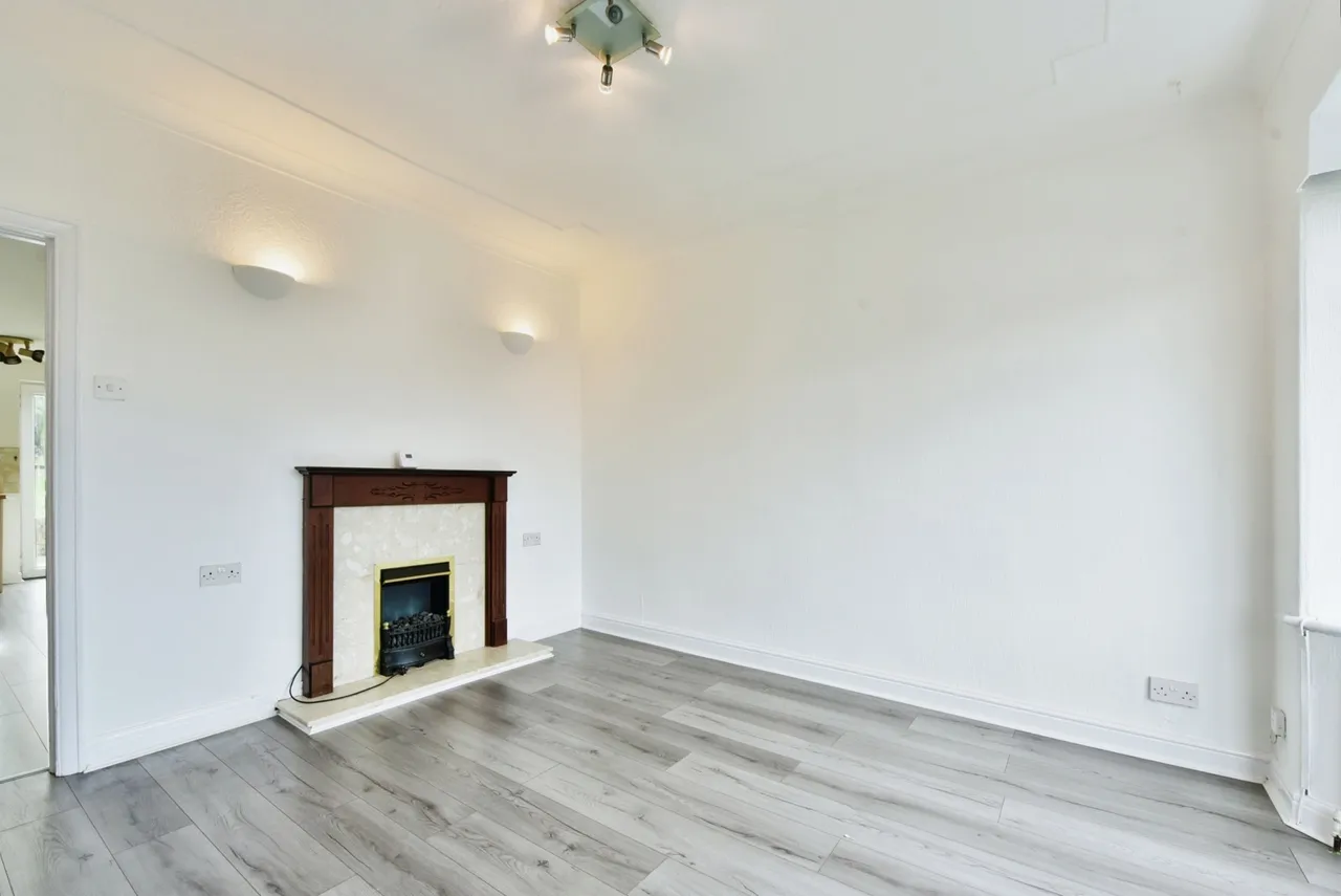Houstead Road, Sheffield, South Yorkshire, S9, photo 13