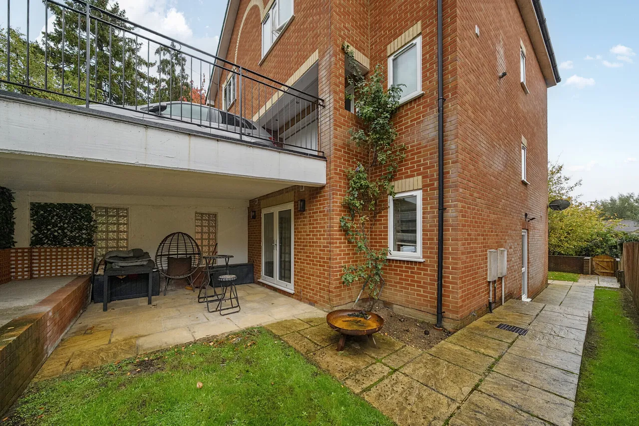 Hazelbank, Rickmansworth, WD3, photo 4