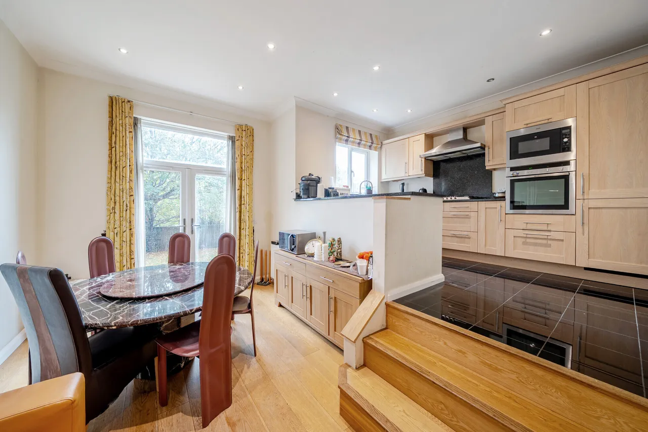 Hazelbank, Rickmansworth, WD3, photo 5