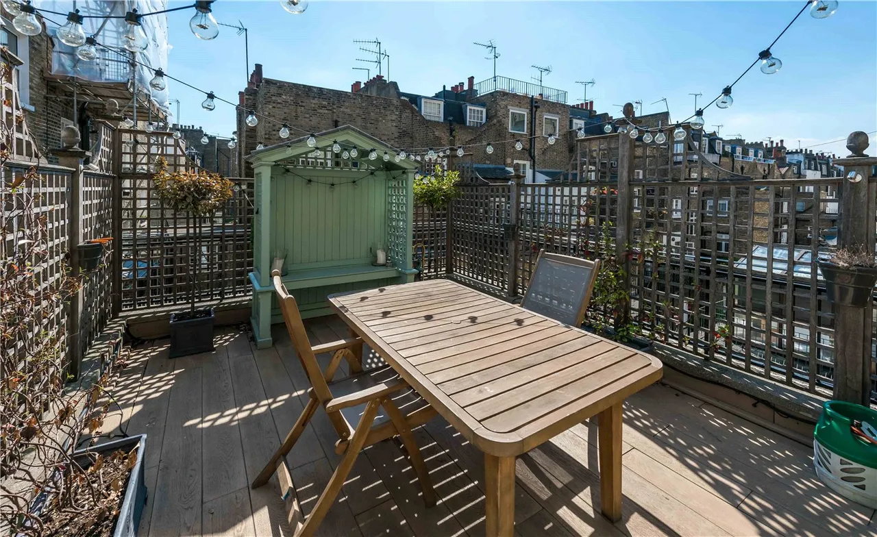 Belgrave Road, London, UK, SW1V, photo 8