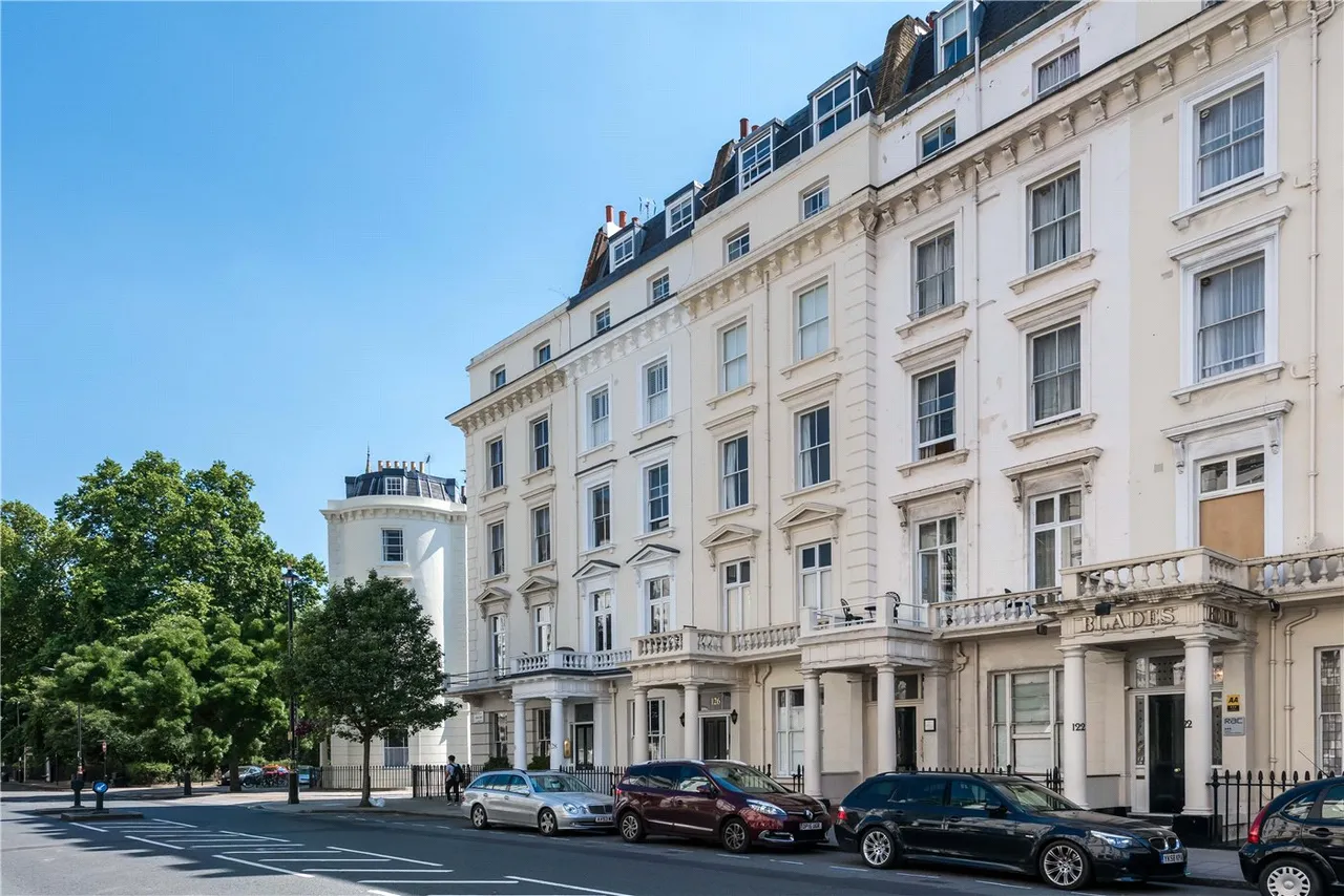 Belgrave Road, London, UK, SW1V, photo 9