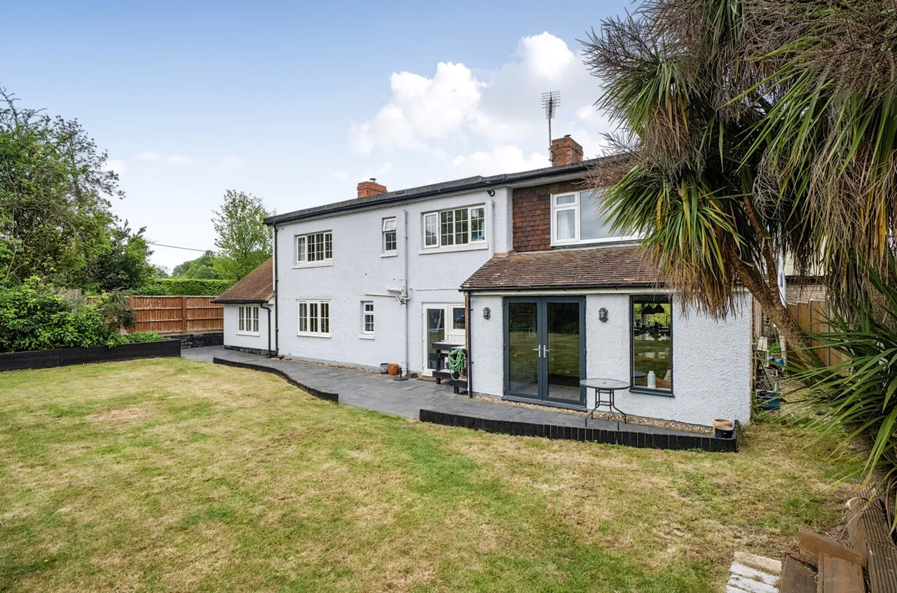 Post Office Lane, North Mundham, PO20, photo 6