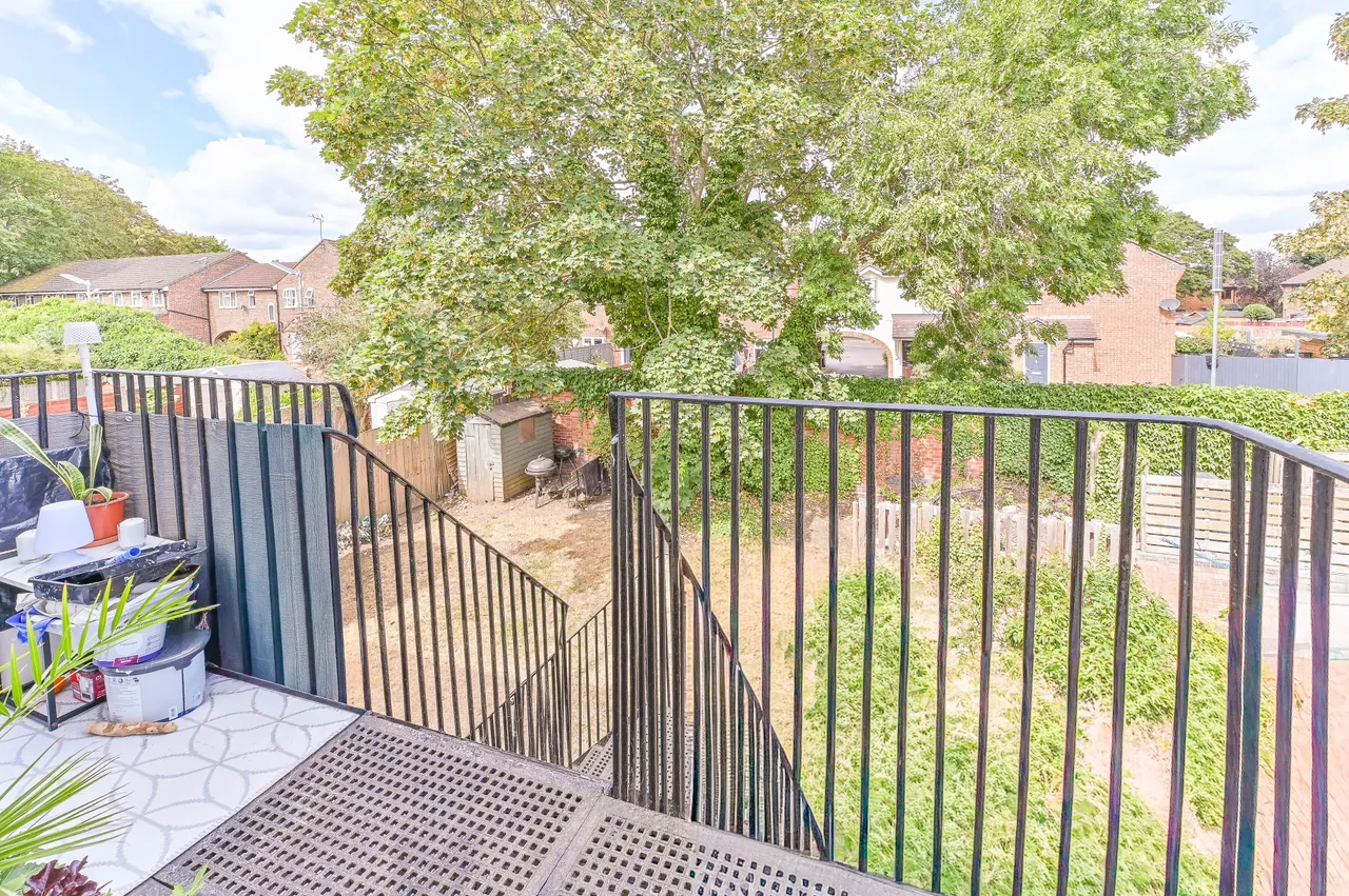 8 Beresford Court, Beresford Road, New Malden, photo 7