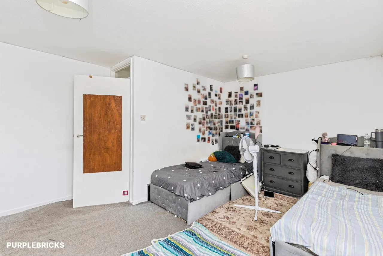 Hawthorn Close, Horsham, RH12, photo 39