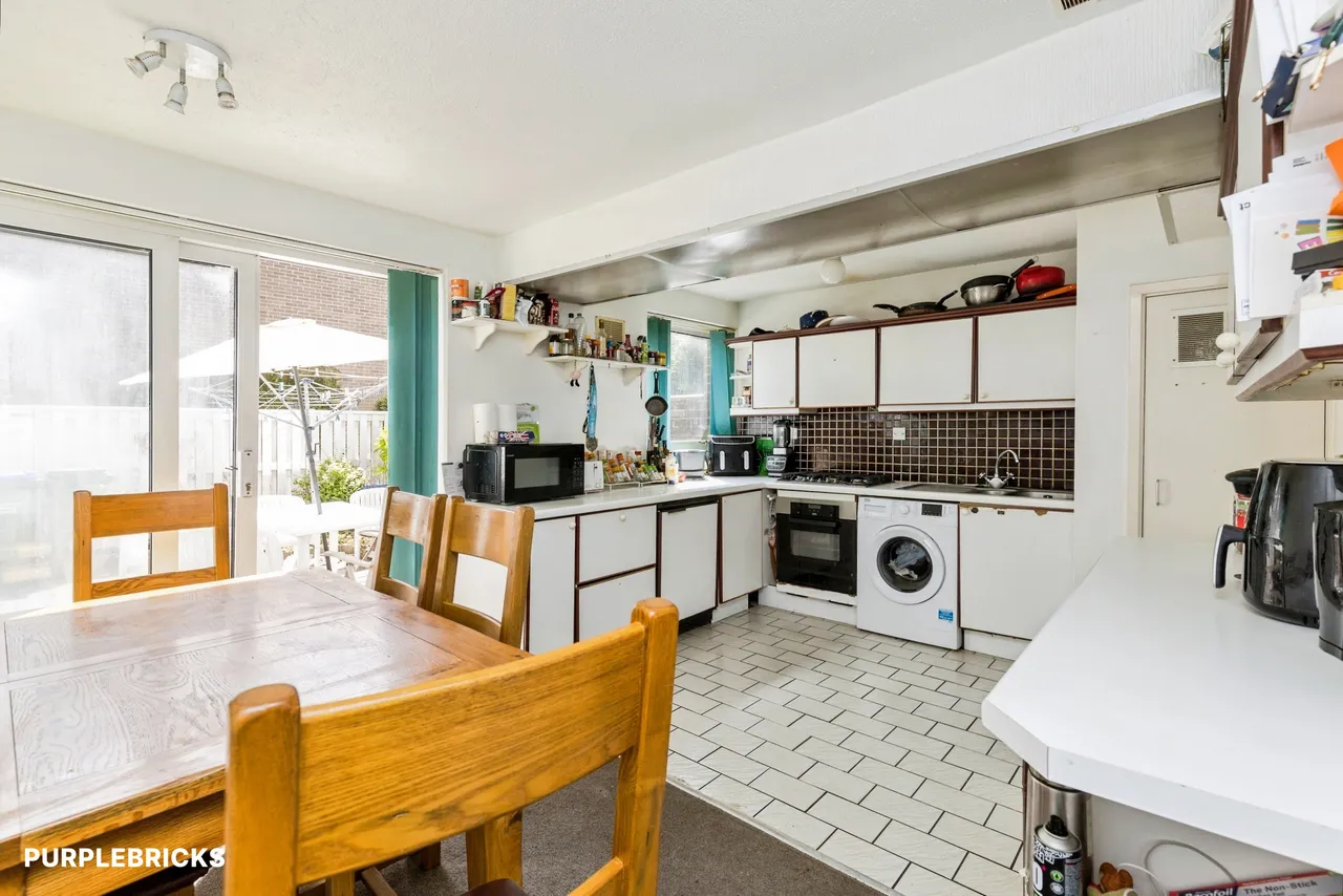 Hawthorn Close, Horsham, RH12, photo 58