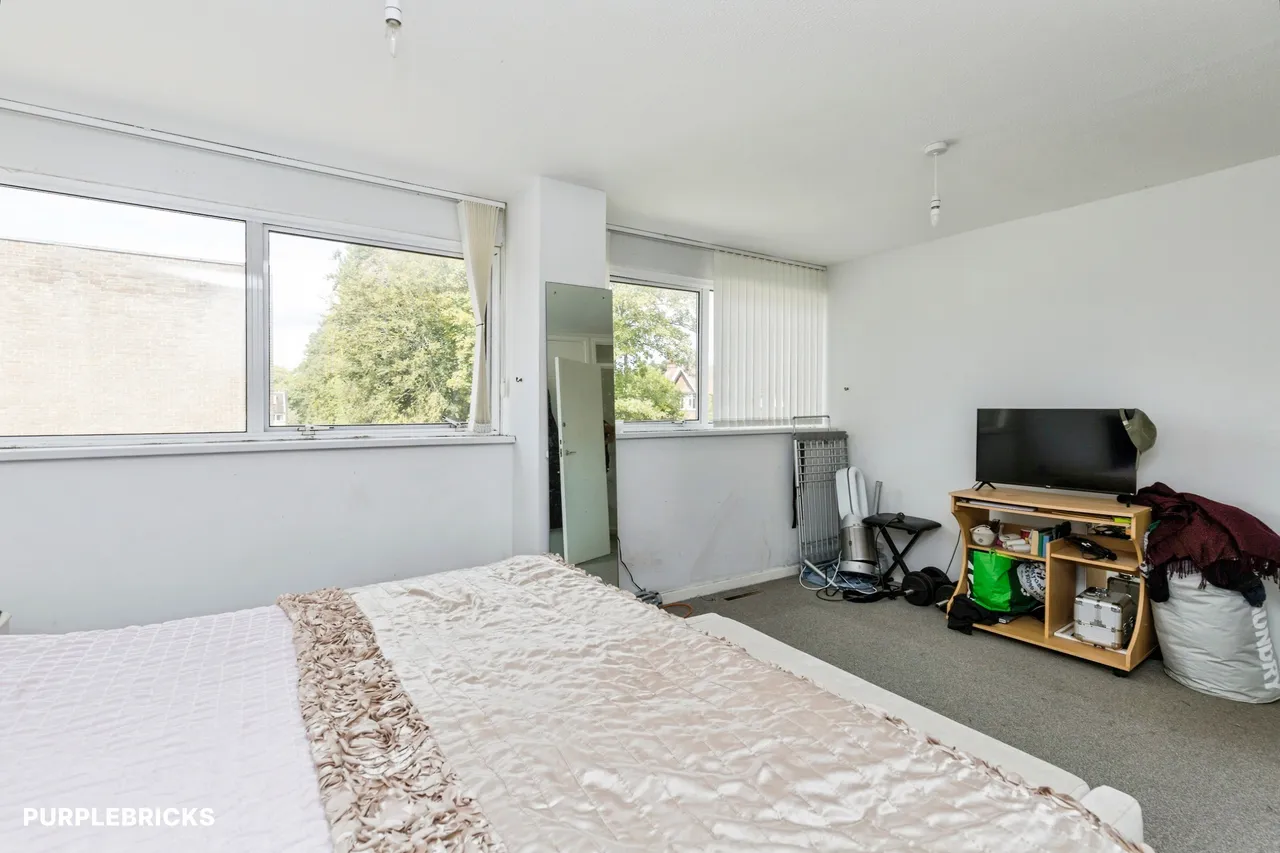 Hawthorn Close, Horsham, RH12, photo 31