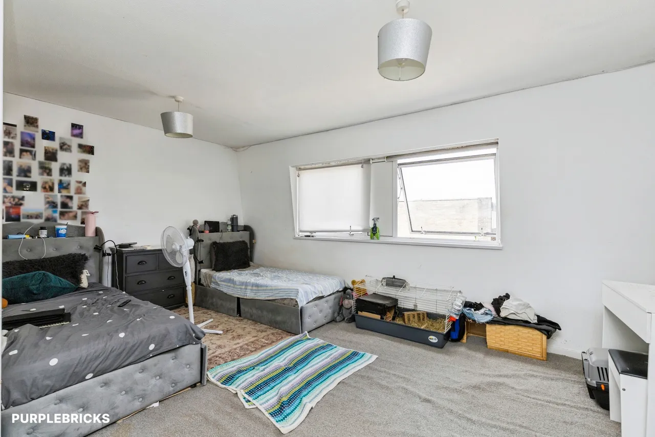 Hawthorn Close, Horsham, RH12, photo 5