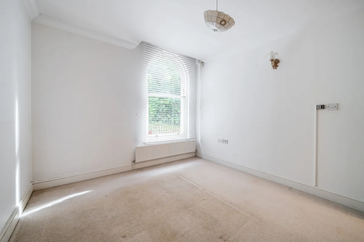 Southdowns Park Haywards Heath RH16, photo 8