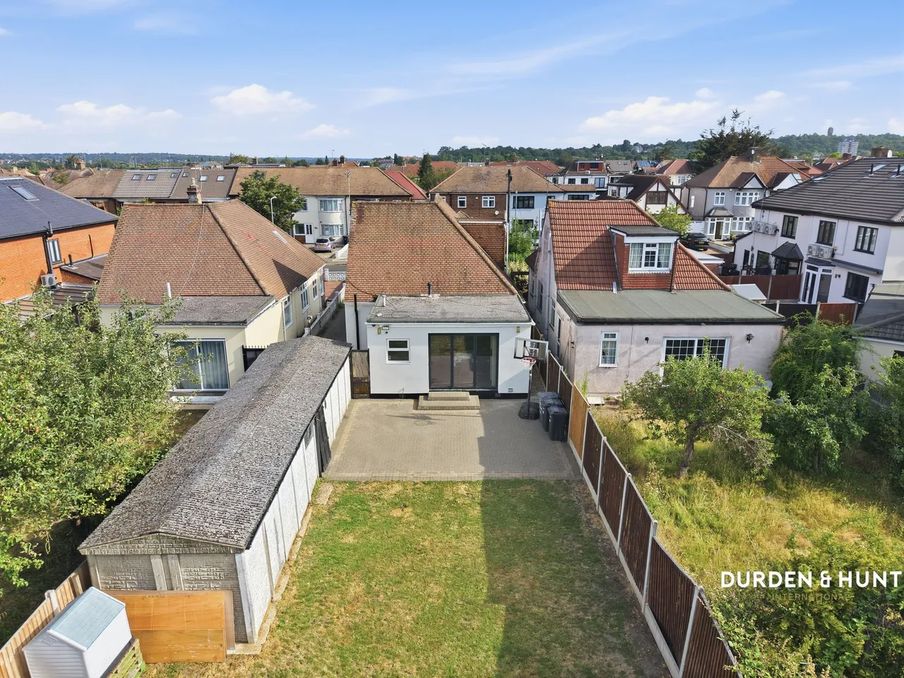 Stradbroke Grove, Clayhall, IG5, photo 21