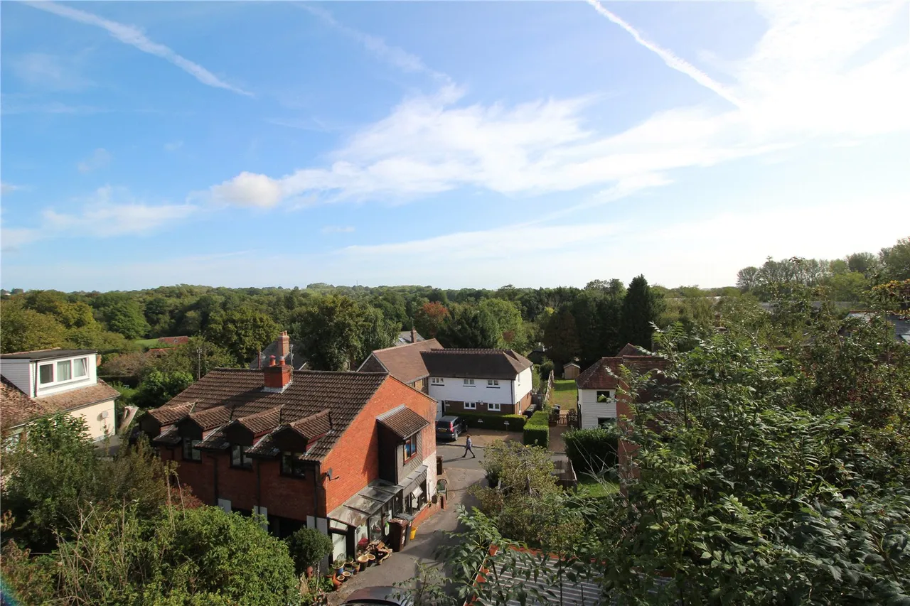 Lewes Road, Forest Row, RH18, photo 5