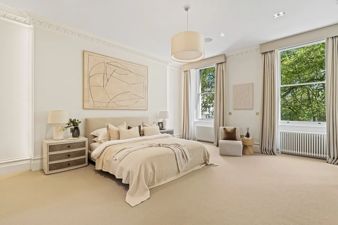 Ennismore Gardens, Knightsbridge, London, photo 2