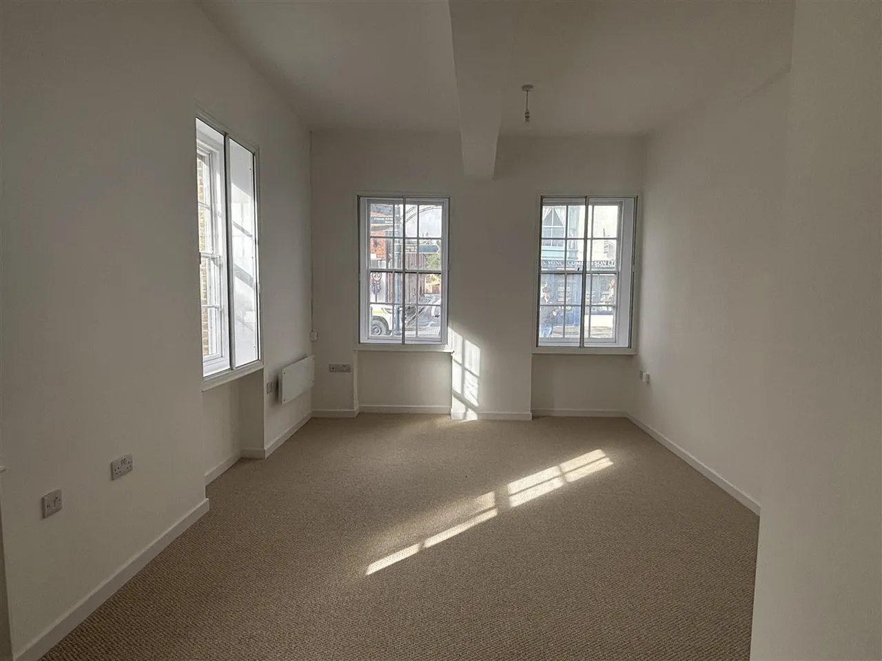 Longs Building, Devizes, SN10, photo 2