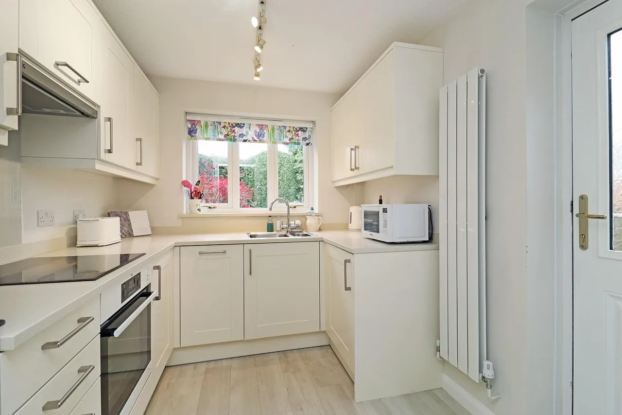 Alder Drive, Timperley WA15 7YG, photo 10