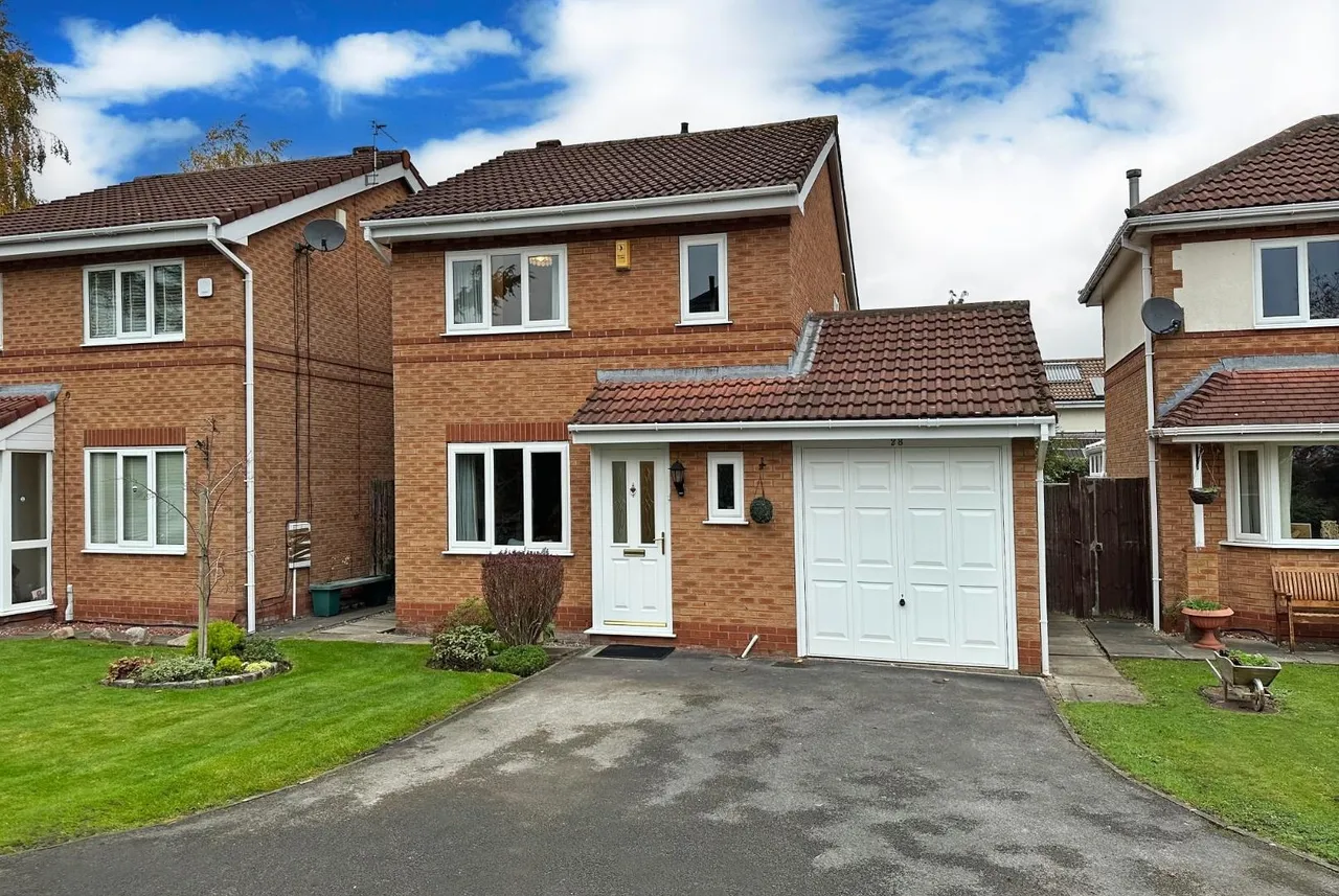 Alder Drive, Timperley WA15 7YG, photo 24
