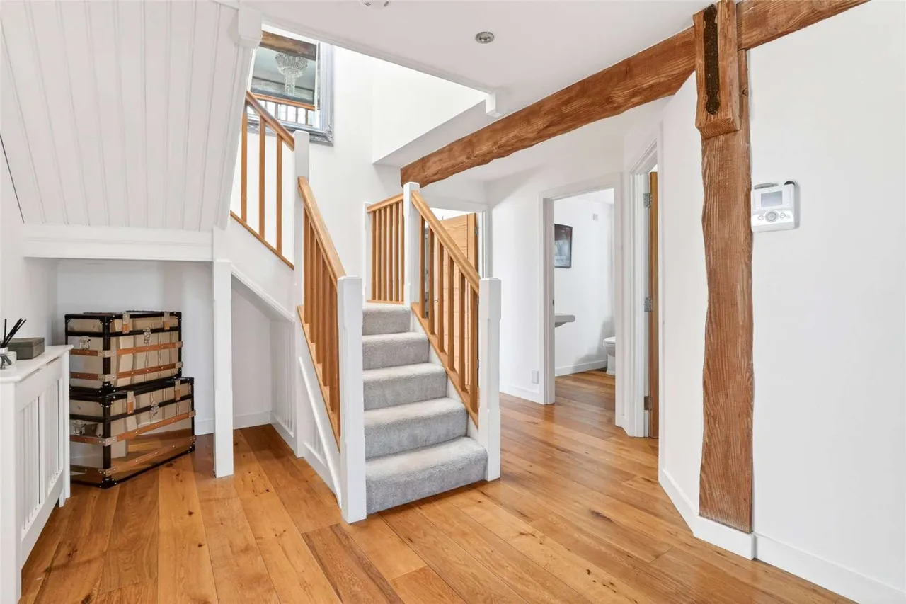Epping Road, Broadley Common, Essex, EN9 2DH, photo 9