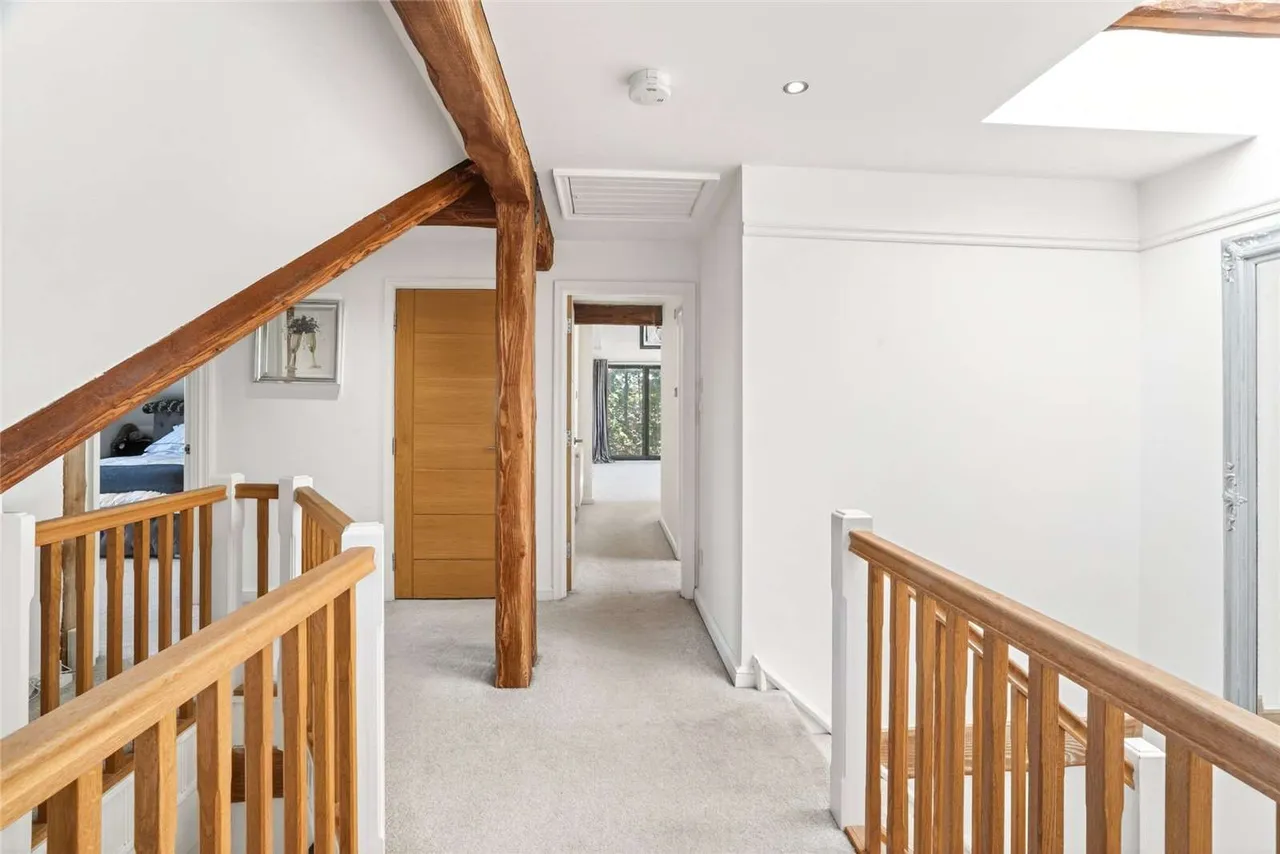 Epping Road, Broadley Common, Essex, EN9 2DH, photo 10