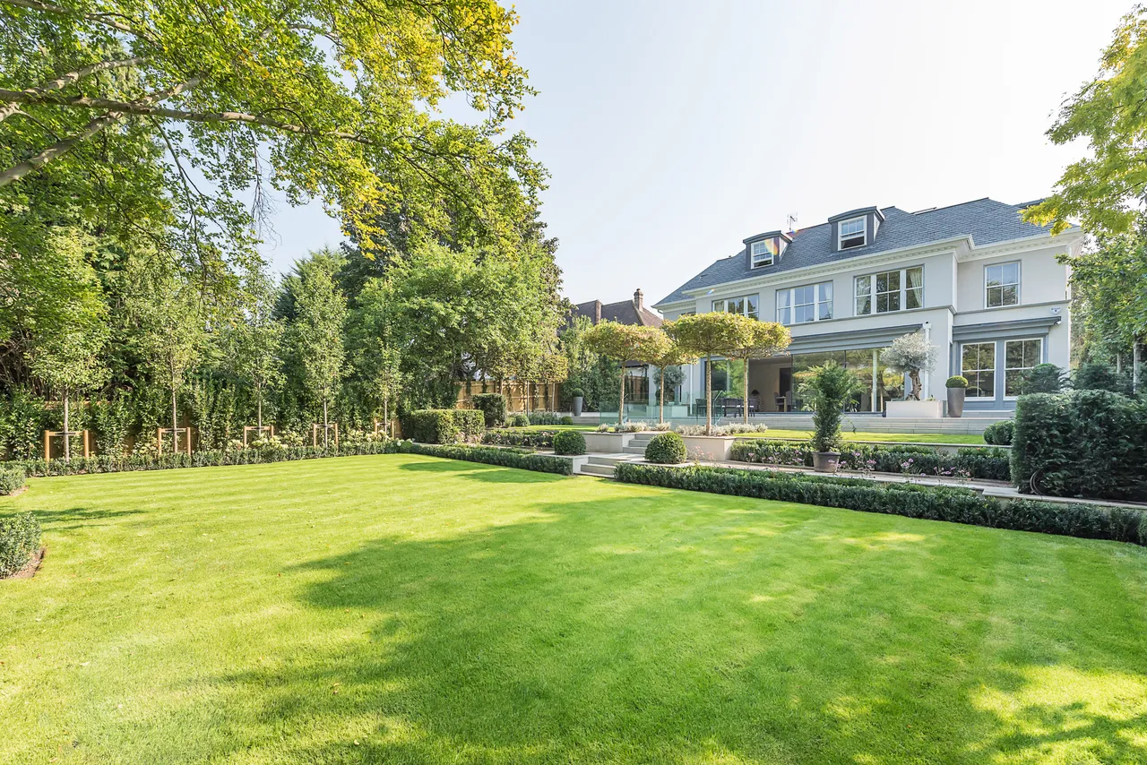 Langdale House, Roehampton Gate, Roehampton, South West London, photo 9