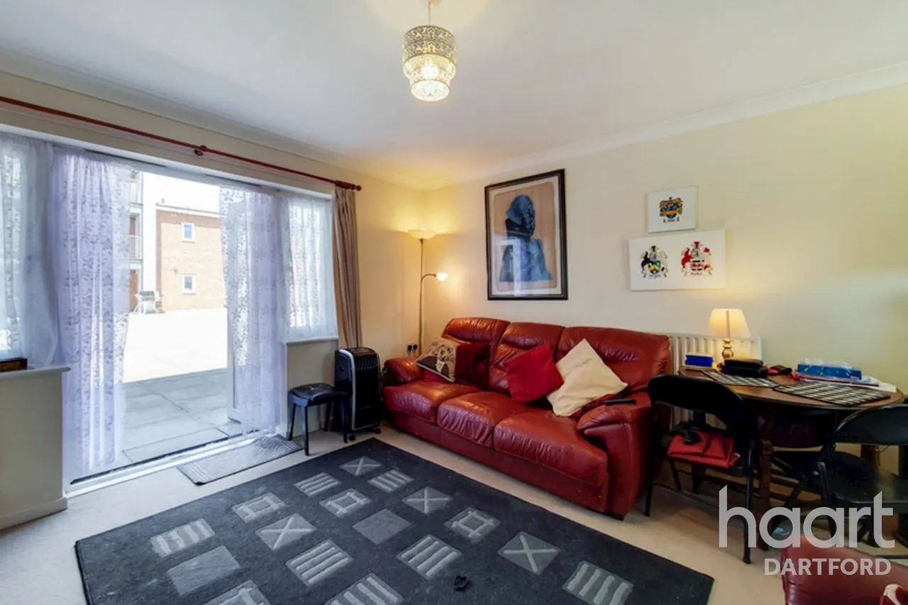 James Watt Way, Erith, DA8, photo 5