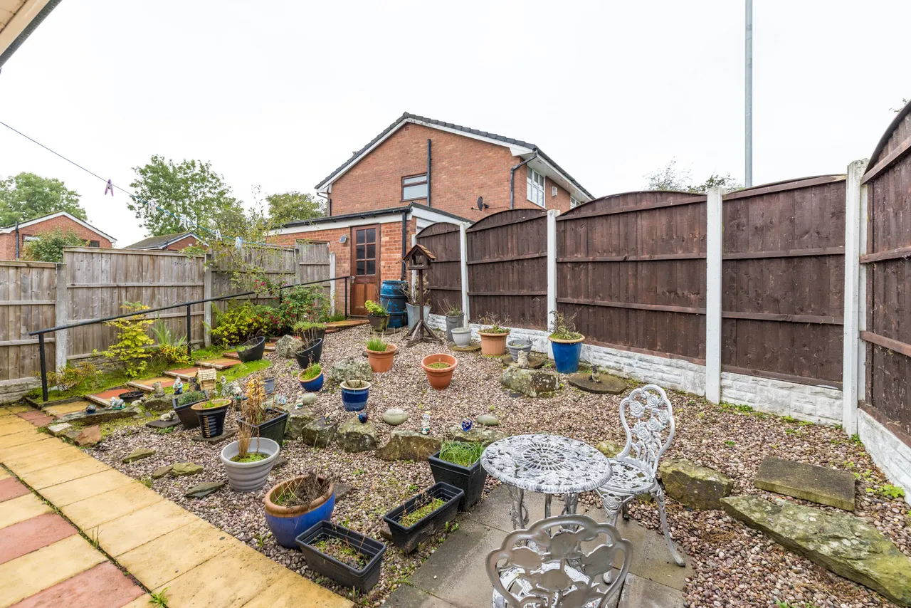 Erradale Crescent, Winstanley, WN3, photo 4