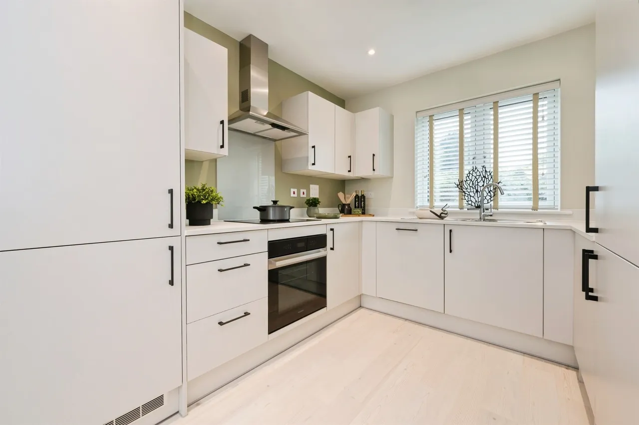 The Lower Acre, Horton Heath, SO30, photo 3