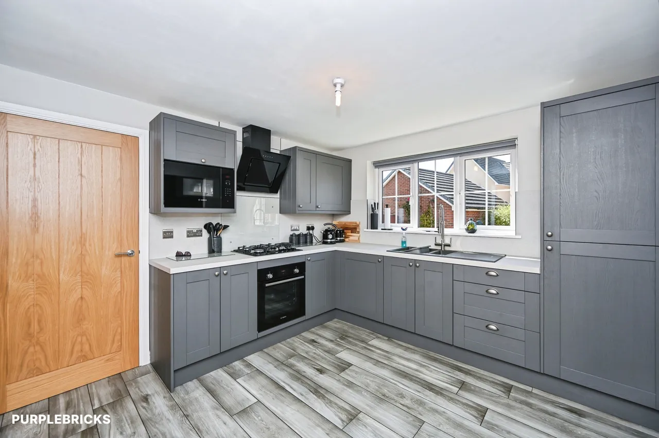 Chapman Close, Wigan, WN3, photo 11