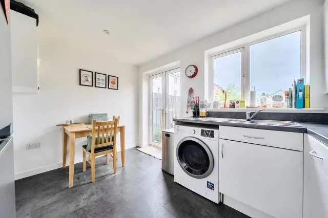 Townsend Road, Witney, OX29, photo 2