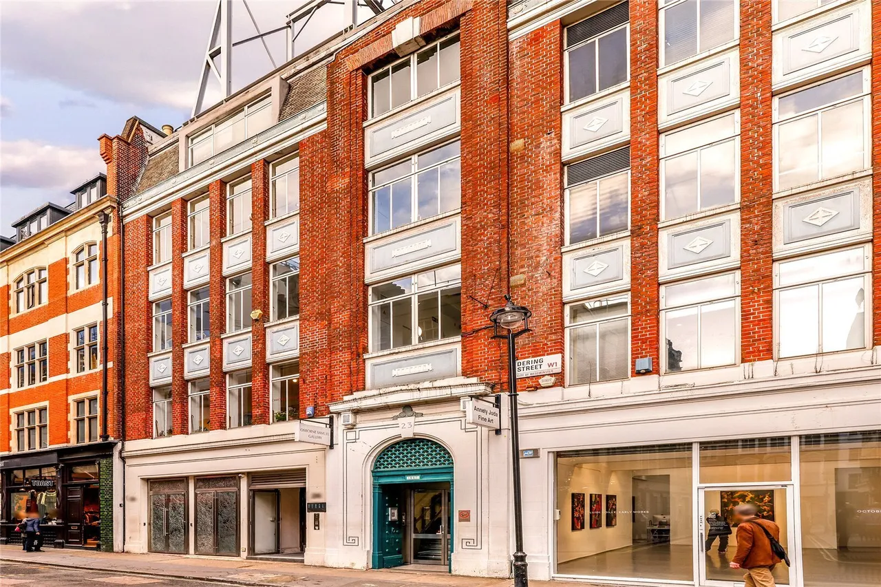 Dering Street, London, W1S, photo 11