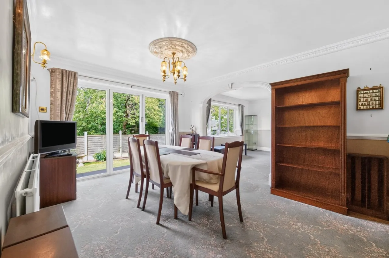 Greenton Avenue, Scholes, BD19, photo 3
