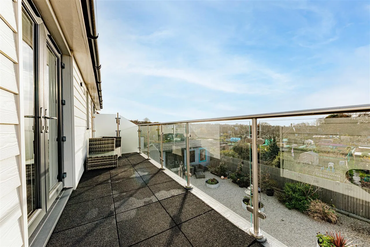 Foreland Heights, Ramsgate, Kent, CT11 0FF, photo 13