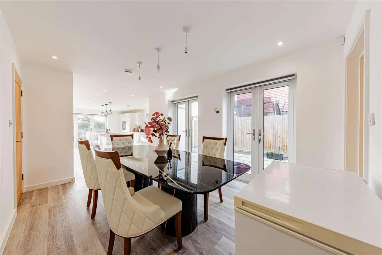 Foreland Heights, Ramsgate, Kent, CT11 0FF, photo 9