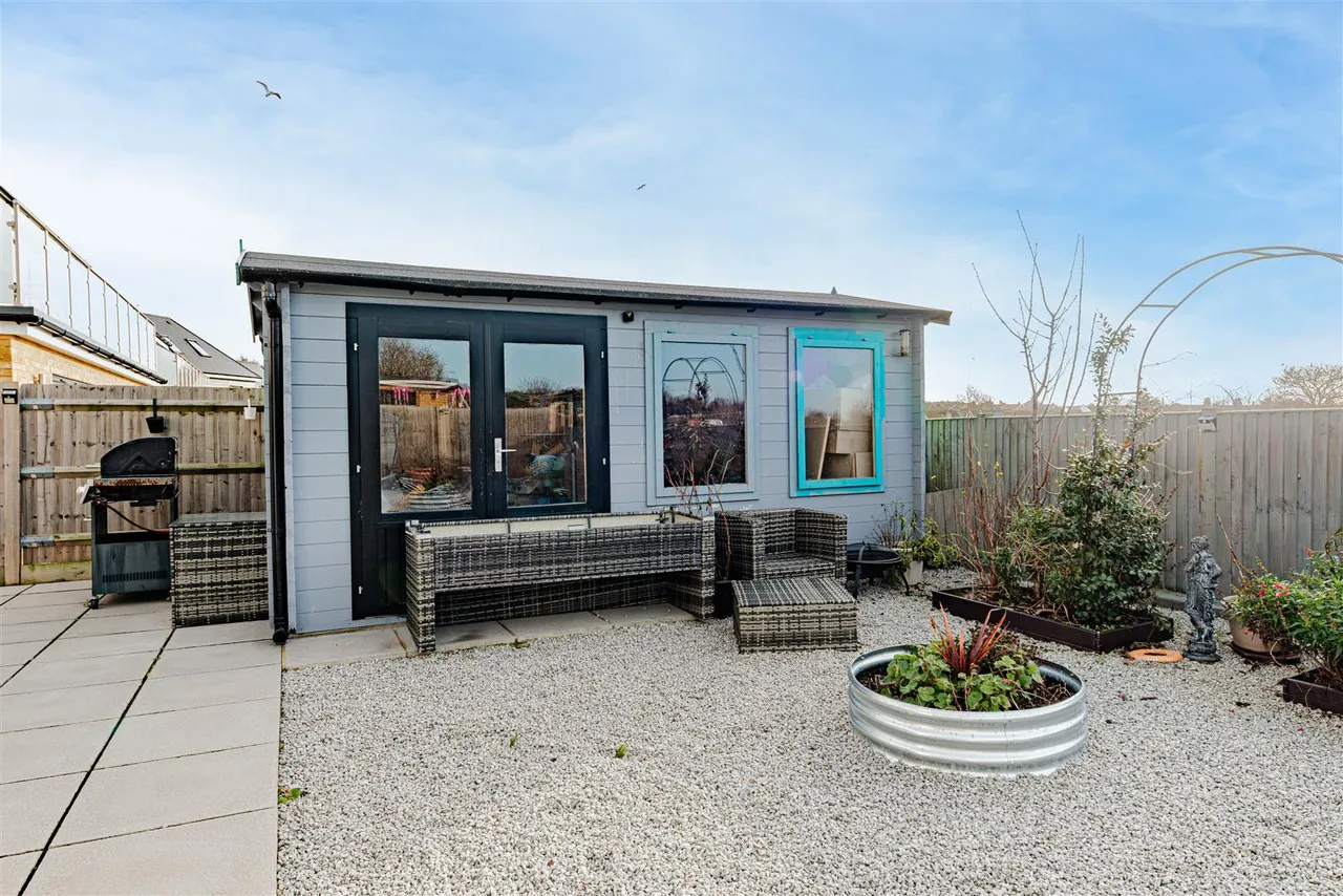 Foreland Heights, Ramsgate, Kent, CT11 0FF, photo 27