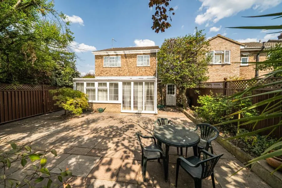 Arethusa Way, Bisley, GU24, photo 21