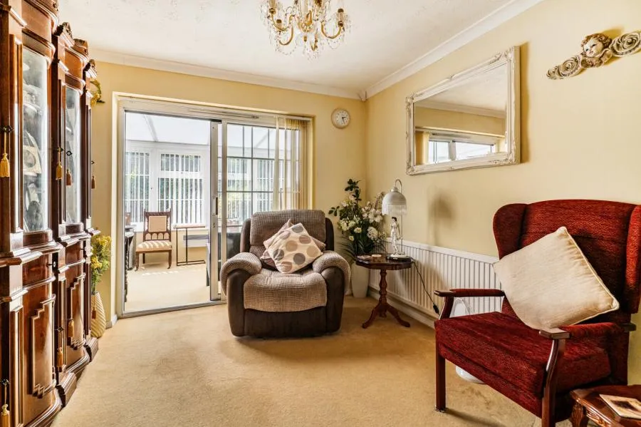 Arethusa Way, Bisley, GU24, photo 10