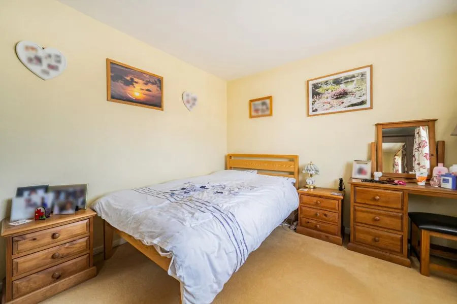 Arethusa Way, Bisley, GU24, photo 18