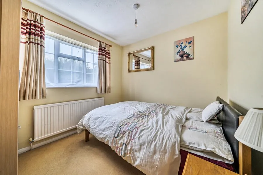Arethusa Way, Bisley, GU24, photo 16