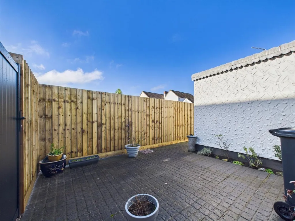 Southmead Road, Westbury-On-Trym, BS10, photo 12