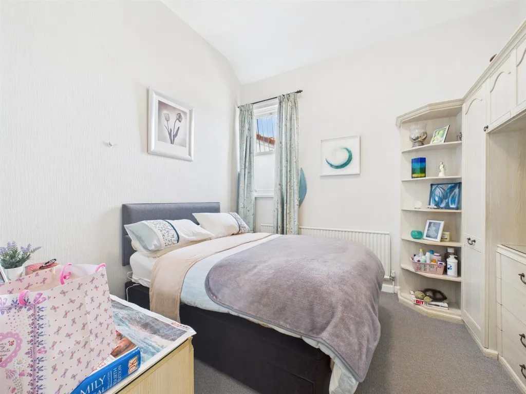 Southmead Road, Westbury-On-Trym, BS10, photo 15