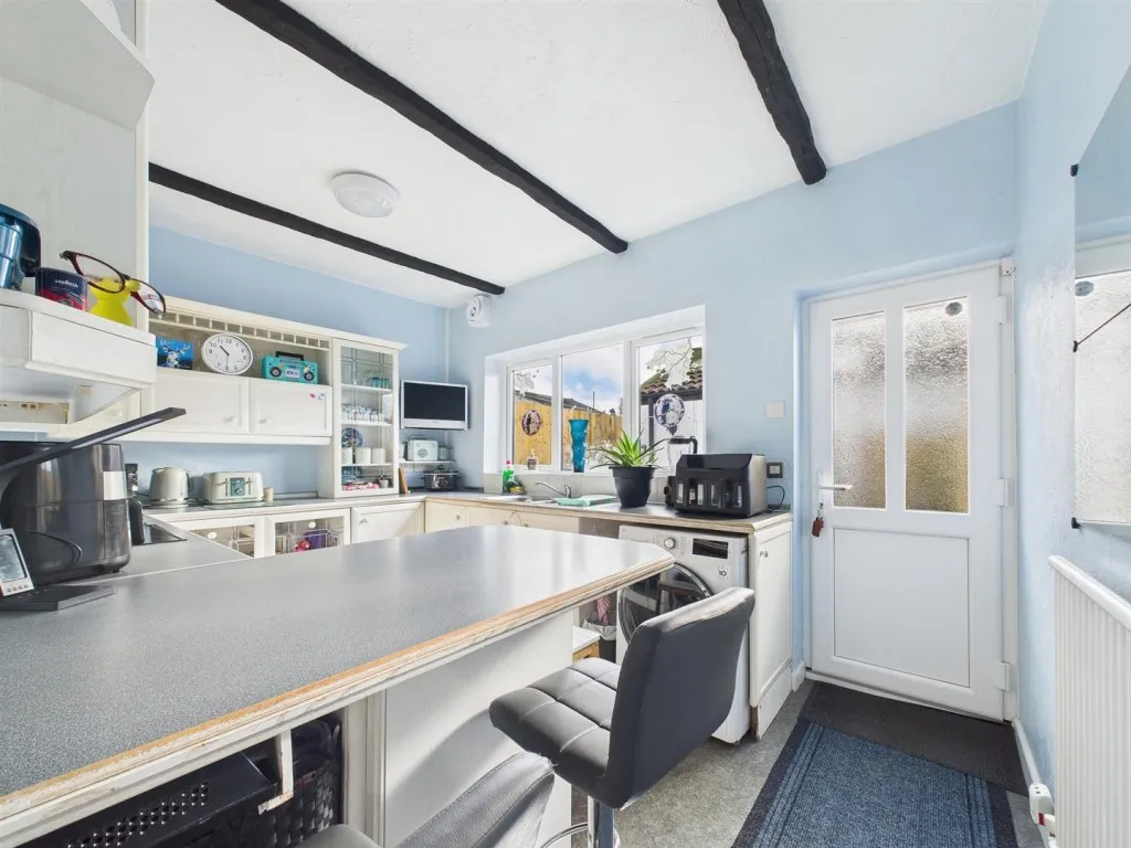Southmead Road, Westbury-On-Trym, BS10, photo 2
